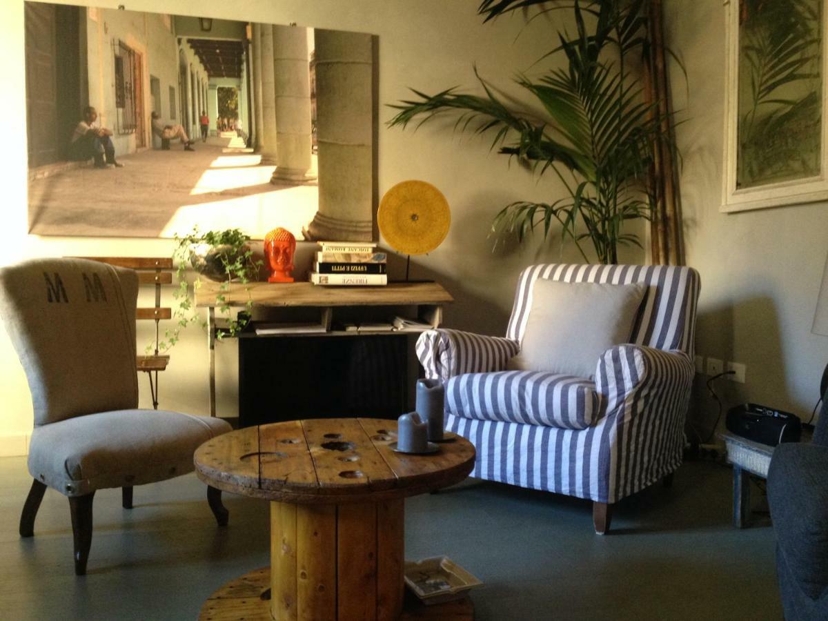 Oasis In The Heart Of * Florenz